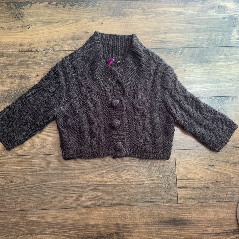Chunky cropped sweater